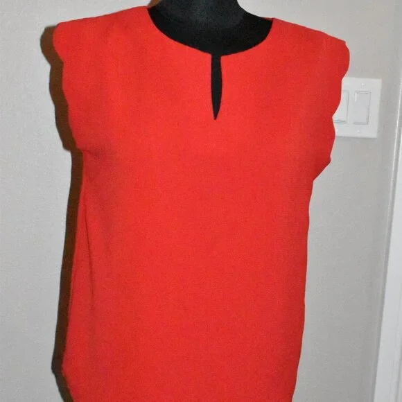 Very Nice Papermoon Mariko Scallop Sleeve Blouse Size M - Picture 2 of 6